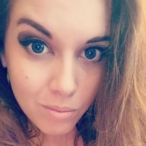 Meet your Posher, Ashli